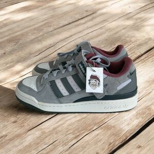 adidas Forum Low x Home Alone 2 "Pigeon Lady" Limited Edition - Size 10 - NWOB